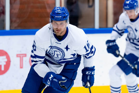 Leksands Daniel Gunnarsson innan träningsmatchen i
