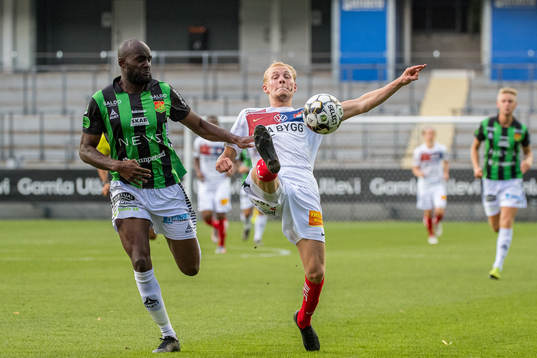 GAIS Borins Lumbana och Örgrytes Adam Bergmark Wiberg