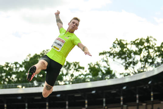 Andreas Carlsson of Sweden