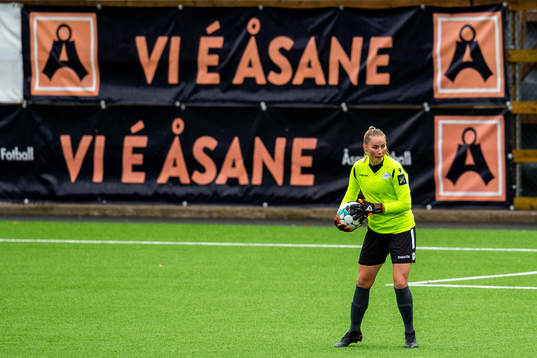 Goalkeeper Kristin Rage of Amazon Grimstad