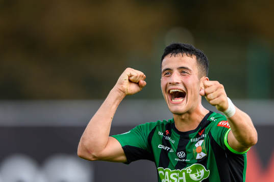 Bläddra bland fler bilder av Fotboll, Allsvenskan, Varberg - Sirius