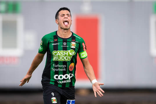 Varbergs Astrit Selmani jublar