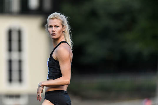 Mari Klaup-McColl, Estland