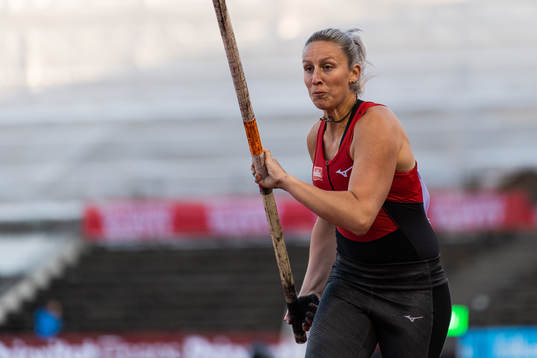 Holly Bradshaw, Storbritannien