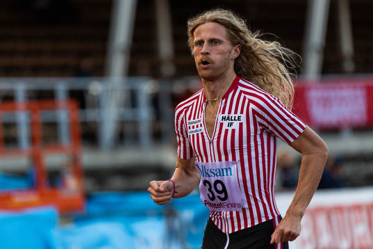 Arvid Öhrn, Hälle IF