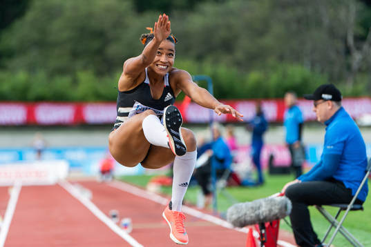Jazmin Sawyers, Storbritannien