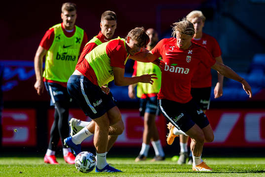 Sander Berge and Erling Braut Haaland of the Norwegian