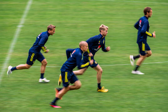 Pierre Bengtsson, Sebastian Holmén, Filip Helander and