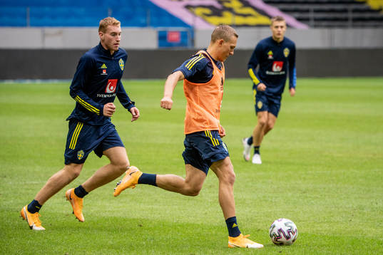 Dejan Kulusevski and Ludwig Augustinsson of the Swedish