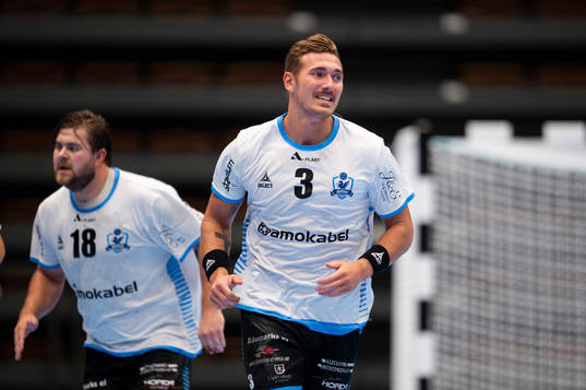 Amos Mathias Mark Pedersen deppar