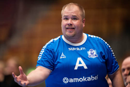 Amos tränare Andreas Stockenberg