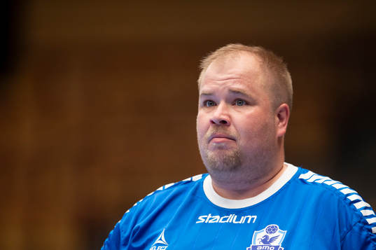 Amos tränare Andreas Stockenberg
