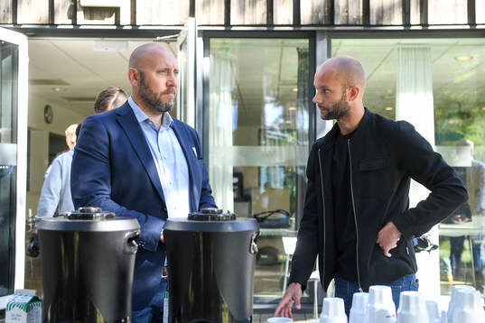 IFK Göteborgs klubbdirektör Max Markusson och Robin Söder