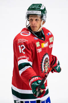 Frölundas Max Friberg innan träningsmatchen i ishockey