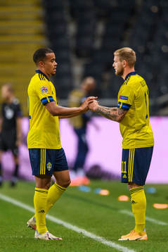 Robin Quaison of Sweden and John Guidetti of Sweden