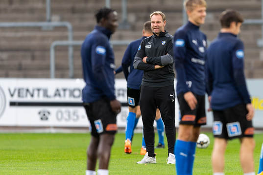 under fotbollsmatchen i Superettan  mellan Halmstad och