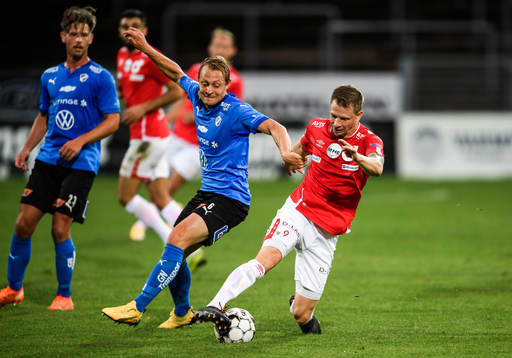 Halmstads Joel Allansson och Degerfors Johan Bertilsson