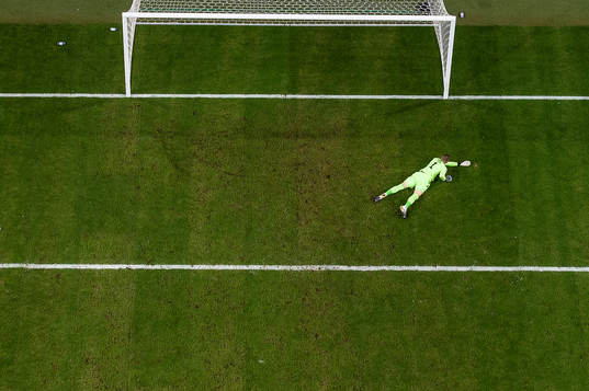 goalkeeper Robin Olsen of Sweden looks dejected
