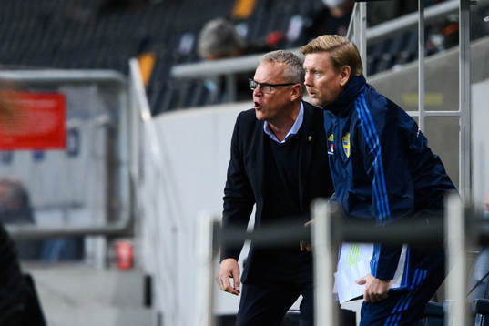 Head coach Janne Andersson and assistant coach Peter