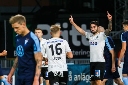 Bläddra bland fler bilder av Fotboll, Allsvenskan, Örebro - Malmö FF