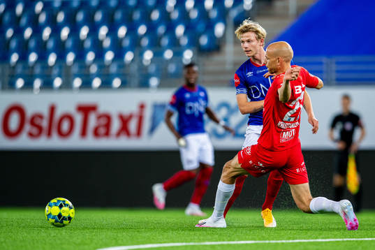 Odin Thiago Holm of Vålerenga and Ruben Kristiansen of