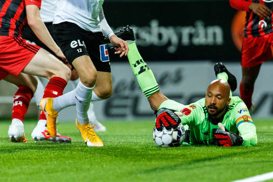 Östersunds målvakt Aly Keita