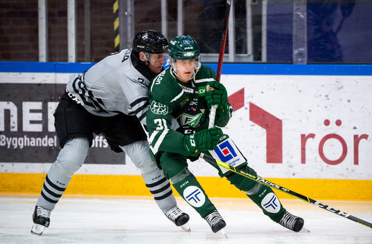 s Filip Windlert och Färjestads Carl Jakobsson