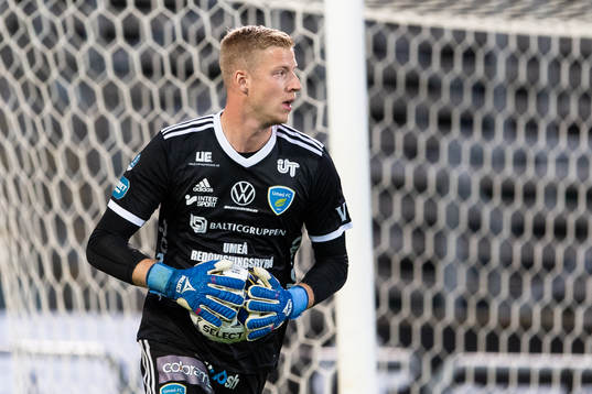 Umeås målvakt Viktor Frodig