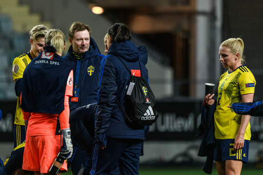 Peter Gerhardsson, head coach and Jonna Andersson of Sweden