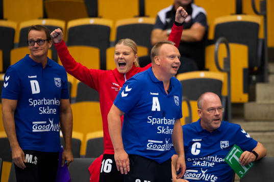 H65 Höörs tränare Ola Månsson och målvakt Gry Bergdahl