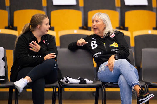 Lugis assisterande tränare Alice Jacobsen