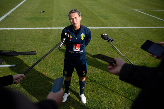 Goalkeeper Jennifer Falk