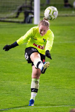 i dammatchen mellan FC Hessleholm och Näsum i Hässleholm