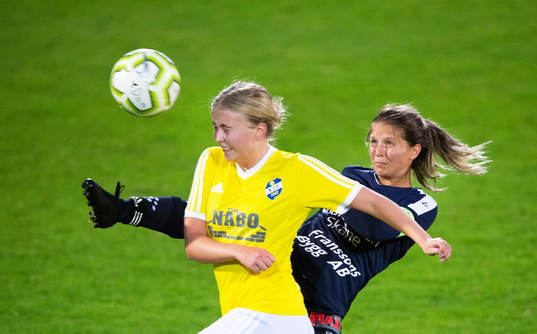 i dammatchen mellan FC Hessleholm och Näsum i Hässleholm