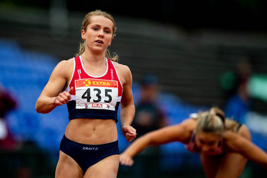 Helene Rønningen competes to win the women’s 100 meter