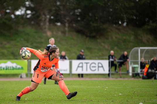 Brömöllas målvakt Elin Vaughan