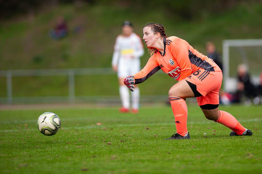 Brömöllas målvakt Elin Vaughan