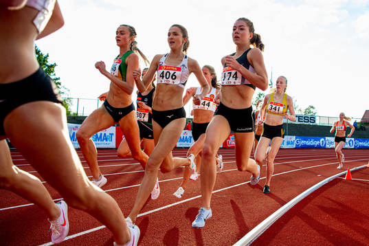 Amalie Sæten, Sigrid Jervell Våg and Vilde Våge