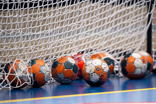 Handboll bollar