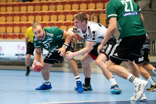 Helsingborgs Emil Andersson och IFK Ystads Henrik Bielenberg