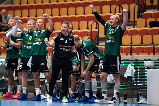 Helsingborgs tränare Toni Johansson jublar