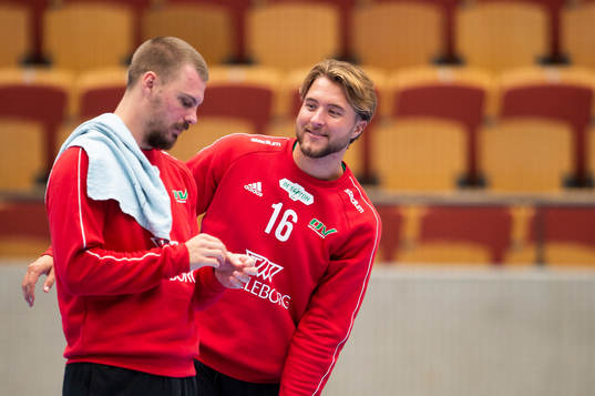 Helsingborgs målvakt Michael Andersson och målvakt Linus