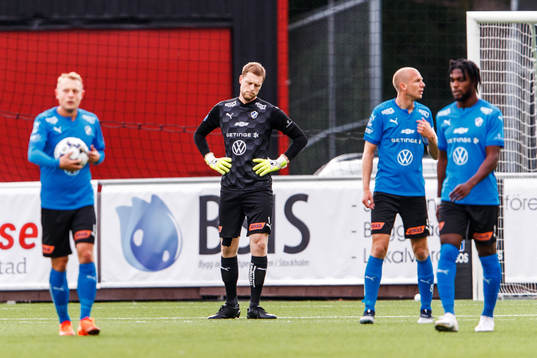 Bläddra bland fler bilder av Fotboll, Superettan, Akropolis - Halmstad
