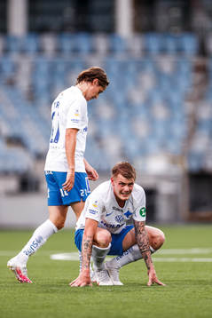 IFK Norrköpings Simon Thern och Eric Smith deppar
