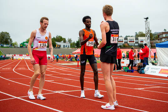 Bjørnar Sandnes Lillefosse, Zerei Kbrom Mezngi and Narve