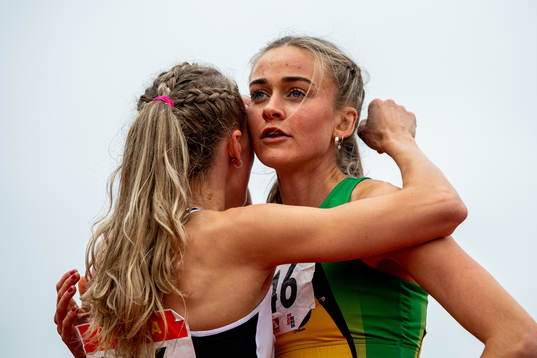 Hedda Hynne and Amalie Sæten