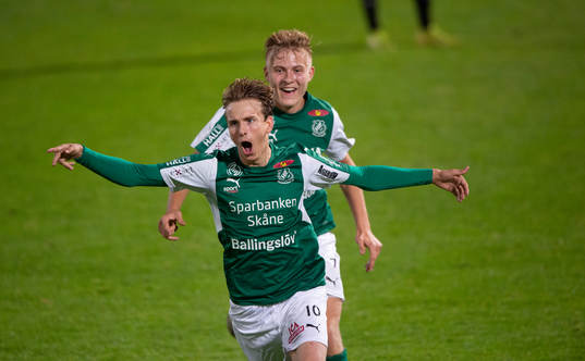 i matchen mellan Hässleholms IF och IFK Hässleholm i