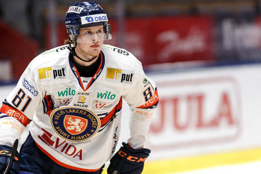 Växjös Fredrik Karlström jublar