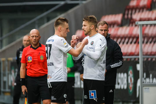Örebros Rasmus Karjalainen byter med Erik Björndahl