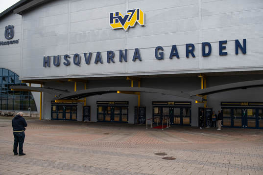Entrén vid Husqvarna Garden